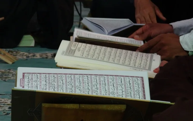 According to Surah Al Hujurat These are the 5 Traits Muslims need to give up