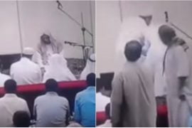 VIDEO Makkah Imam Died Right After Offering Salah