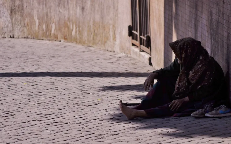 Beggars money not give islam