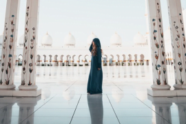 An Emotional Story of a Woman Who Cleaned The Prophet PBUHs Mosque