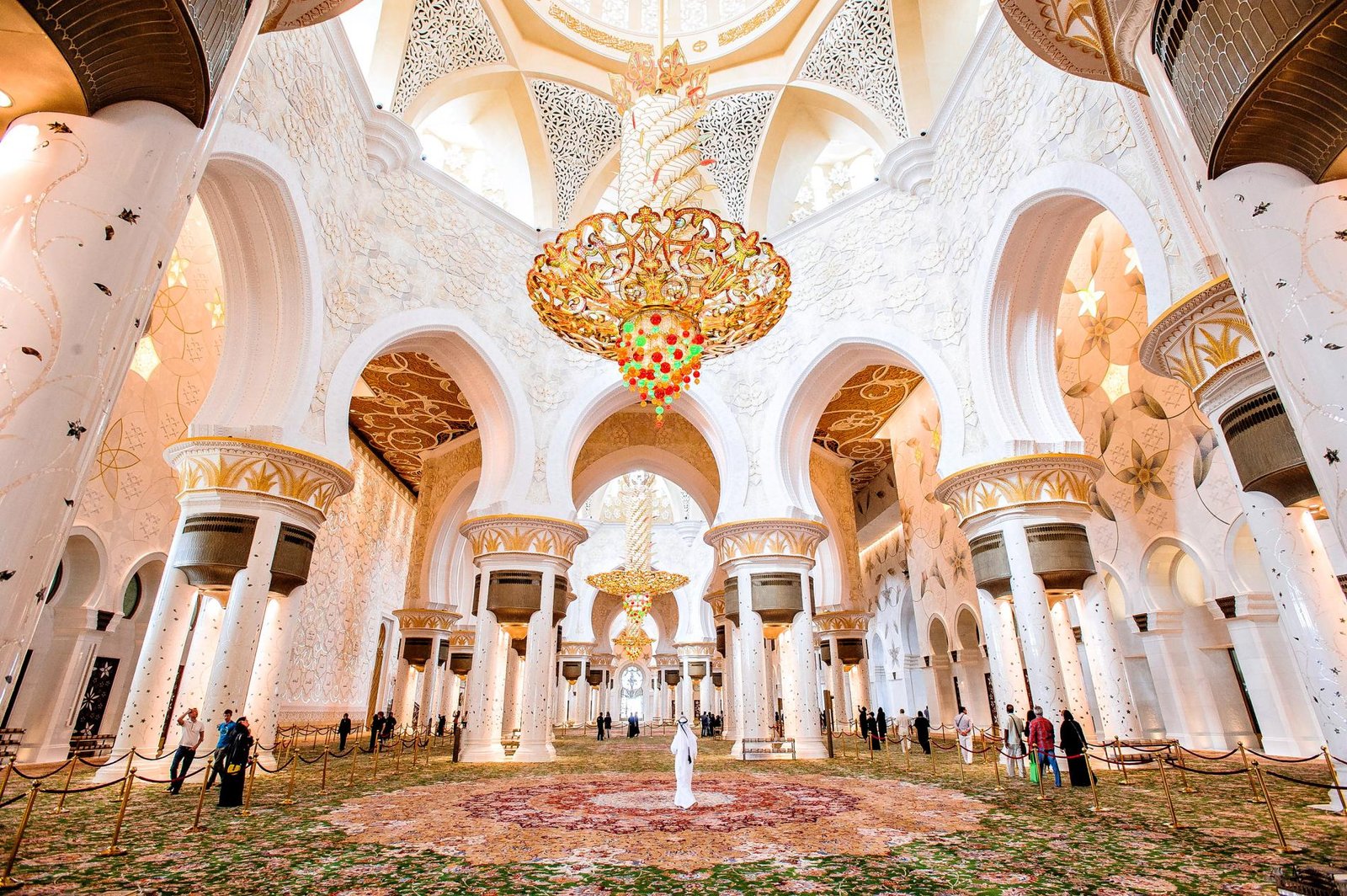 SHAIKH ZAYED GRAND MOSQUE