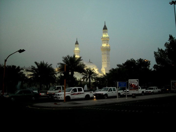 Quba Mosque at night