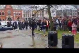 Muslims In Norway Recited Quran On The Same Street