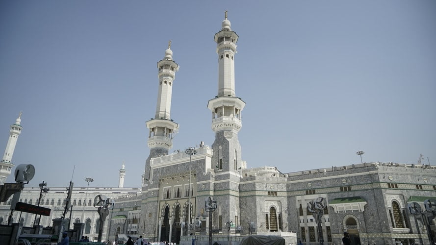 Masjid al Haram Will Be Closed After Isha Till The Start of Fajr Prayer