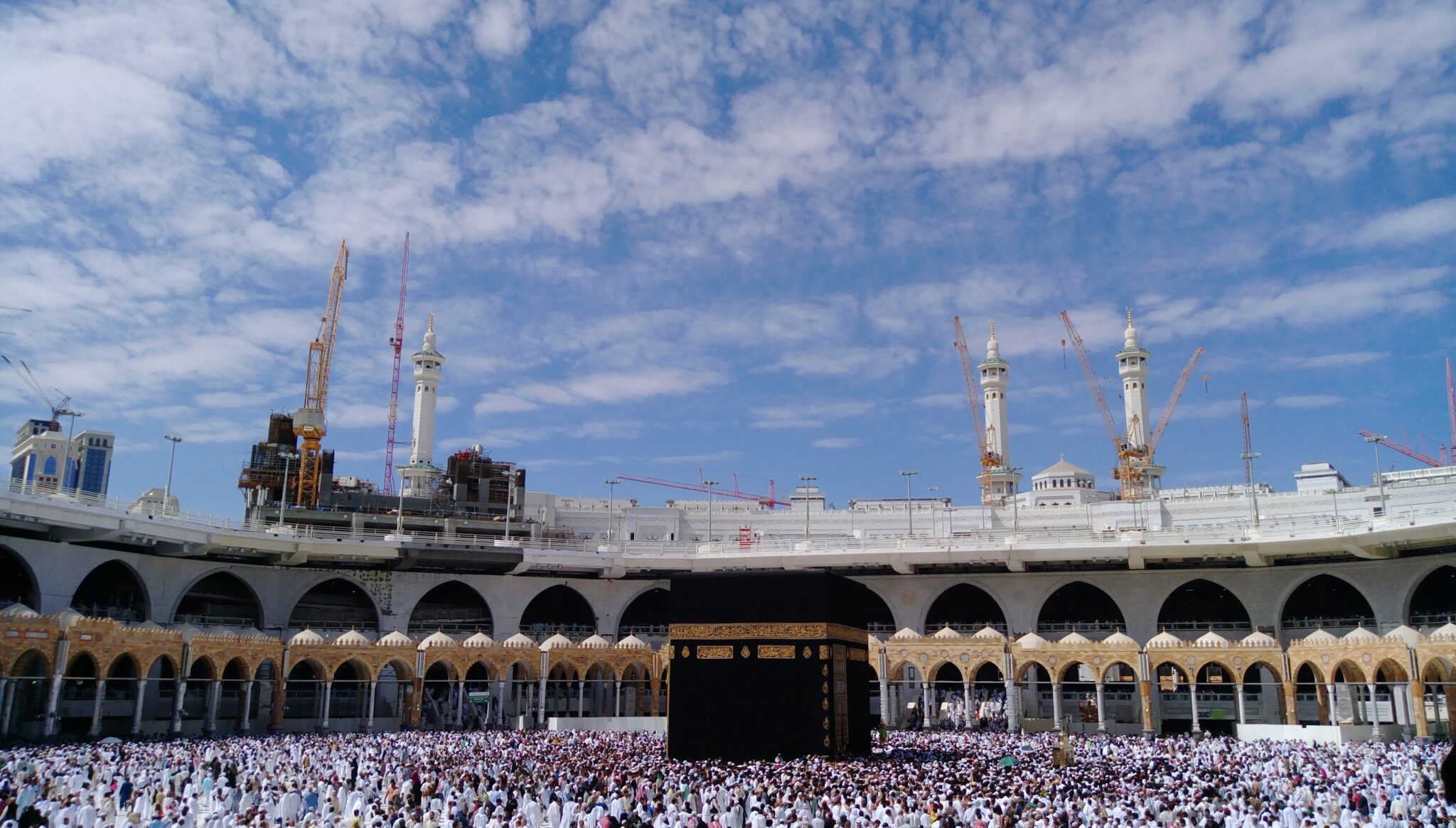 Ban On Touching The Holy Kaaba During Hajj 2020