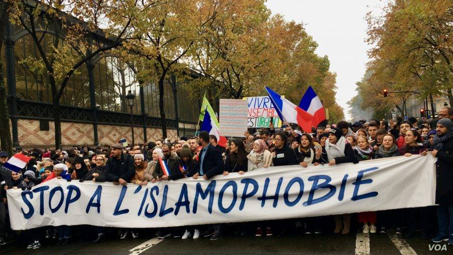 French Government Shuts Down Biggest French Muslim Rights Group