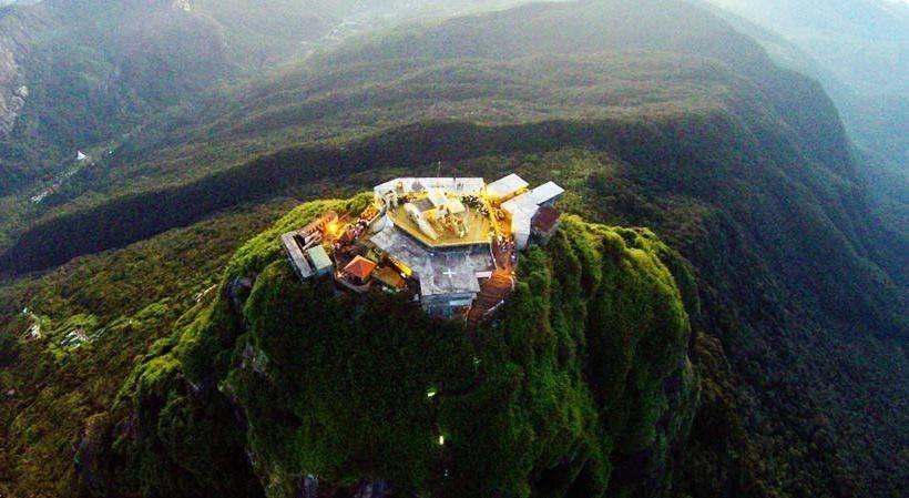 adams peak sri lanks