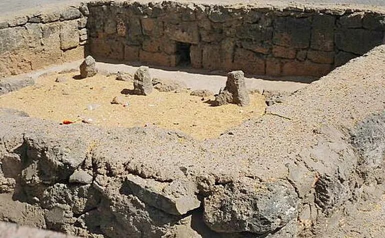 grave aunts of Prophet Muhammad PBUH baqi