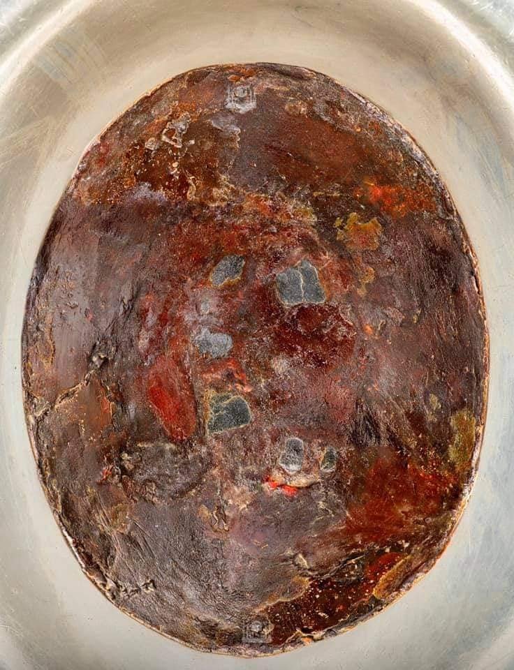 Saudi Arabia Released 49,000MP Pictures of Hajr-e-Aswad 7 black stone