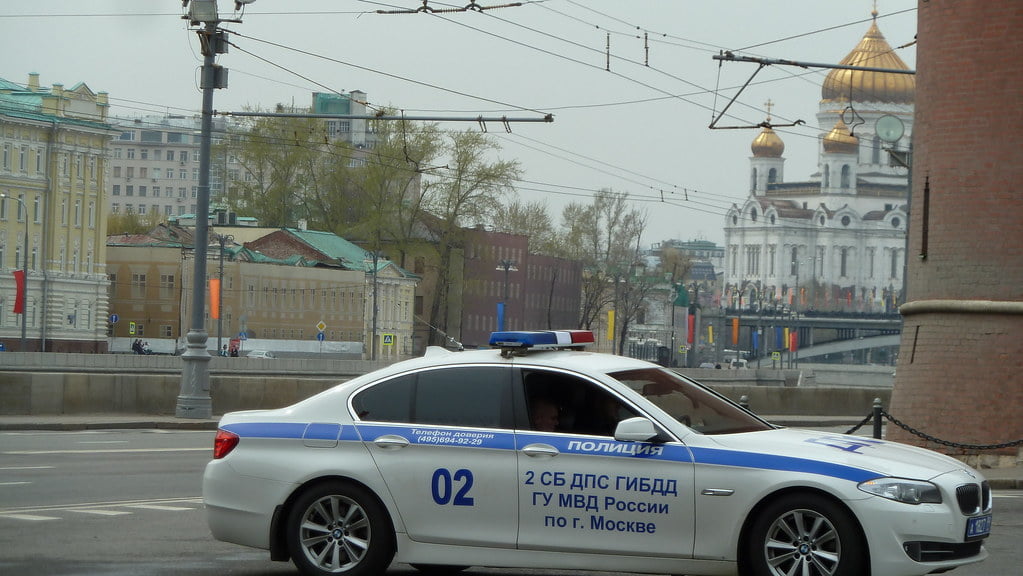 600 Muslims are arrested by police at a mosque in Moscow