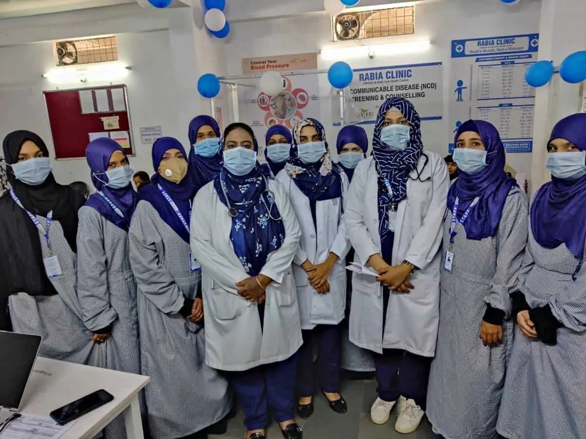 Muslim Women Run Clinic In Hyderabad Treated 25000 Women In 2021