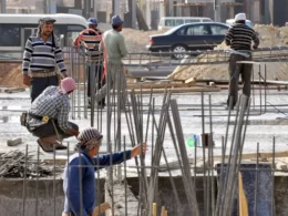 Saudi Arabia Bans Working In Sun From 12 pm to 3 pm For Outdoor Labor