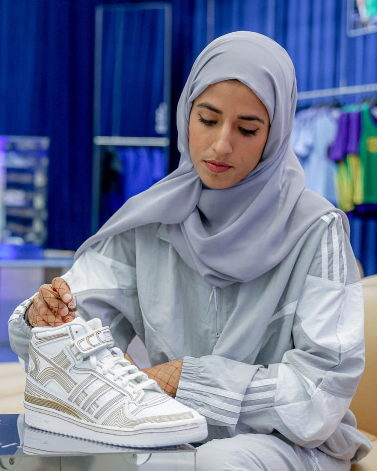 Azra making adidas shoes