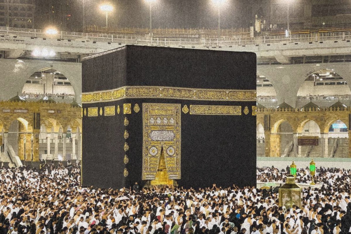 kaaba during rain
