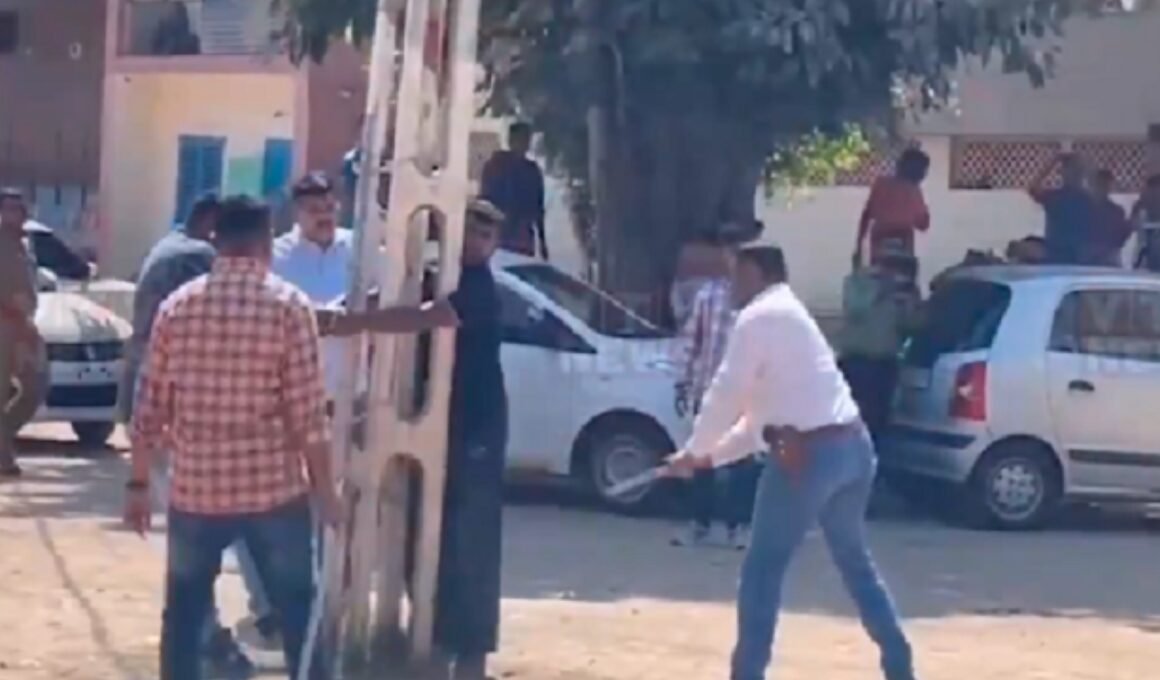 Muslim men flogged in India