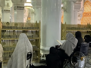 praying area for elder woman
