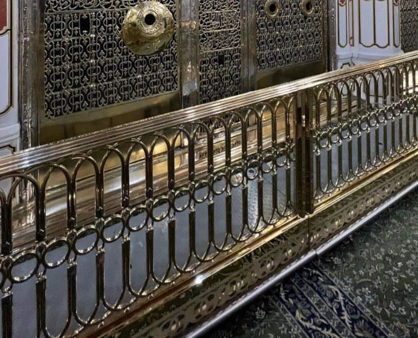 Golden Barriers Installed In front of Rawdah Of Prophet Muhammad PBUH1