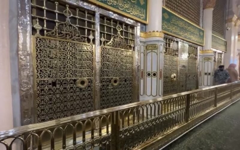 Golden Barriers Installed In front of Rawdah Of Prophet Muhammad PBUH3