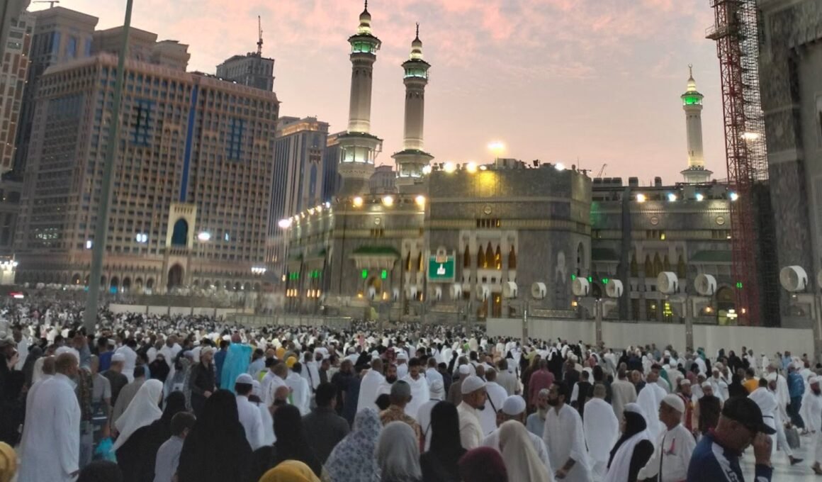 Pilgrims Need To Take Permits To Perform Umrah