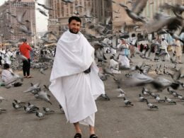 how to wear ihram
