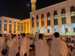 What To Do If You Are Not Performing Hajj