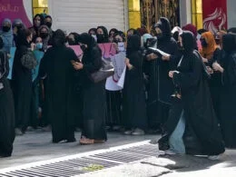 Mumbai College Relaxes Burqa Ban After Student Protests