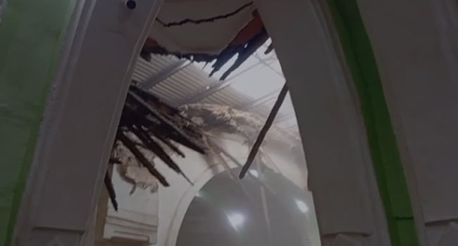 Nigeria mosque roof collapse