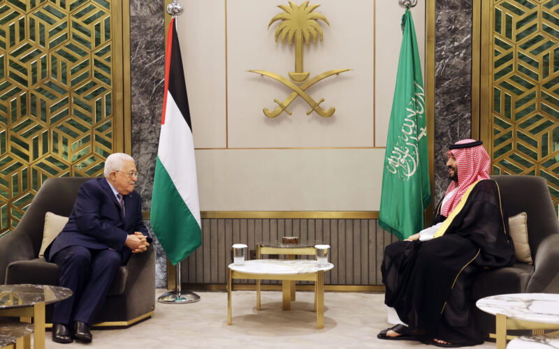 mohammad bin salman with the president of Palestine Abbas