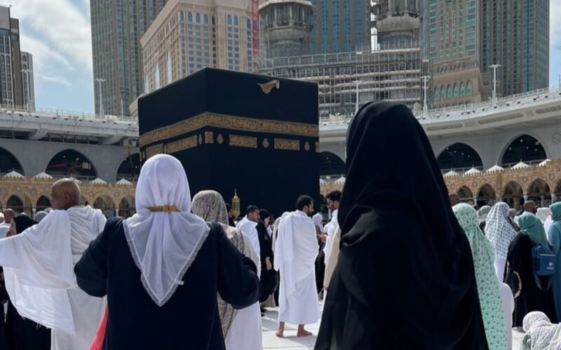 Menstruating Women Enter Masjid al Haram and Nabawi