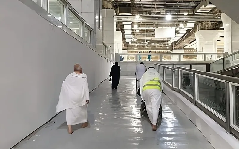 disable pilgrims at masjid al haram