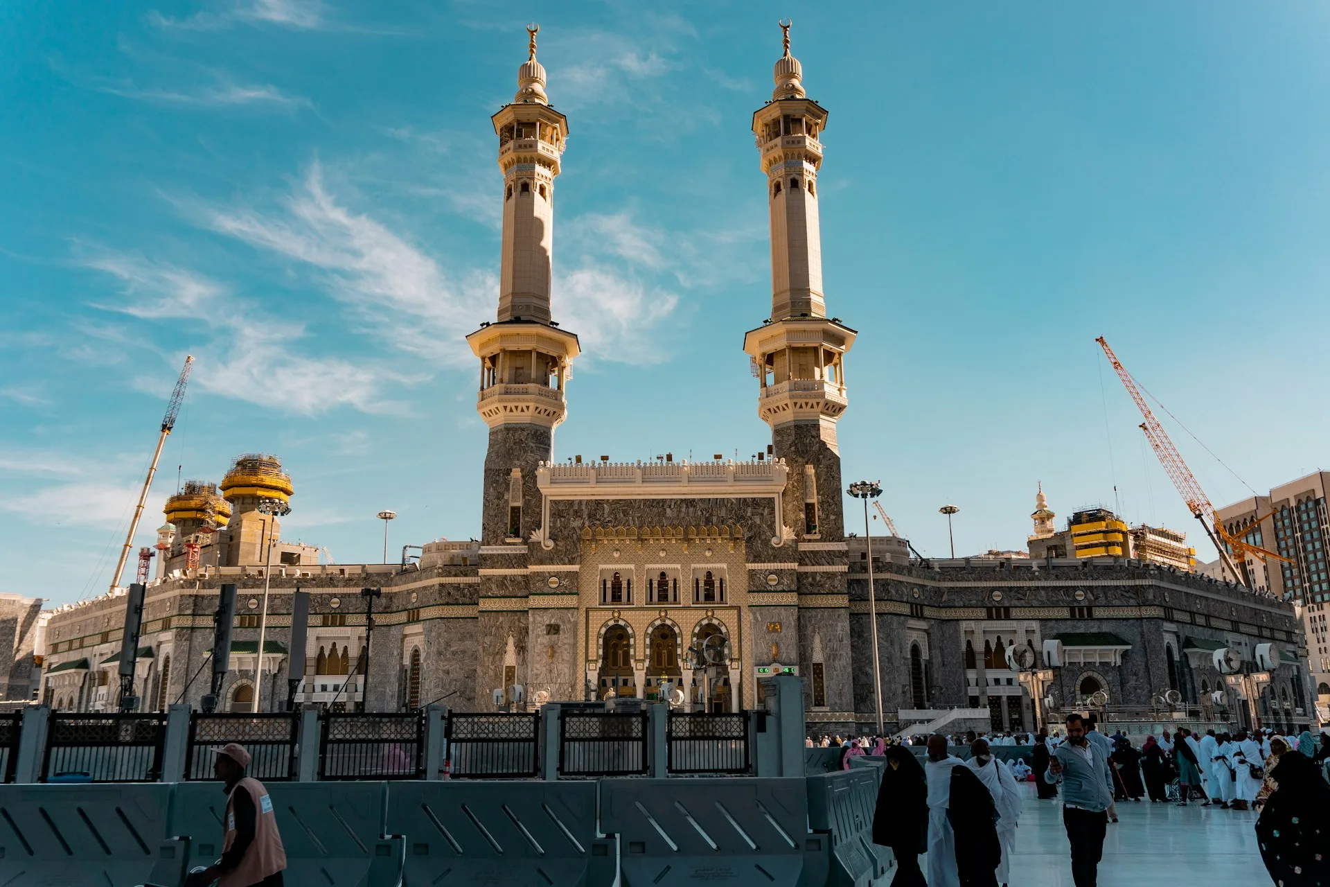 gate of masjid al haram