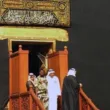 Gate of kaaba open