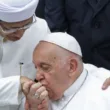 Imam Nasaruddin Umar with pope francis