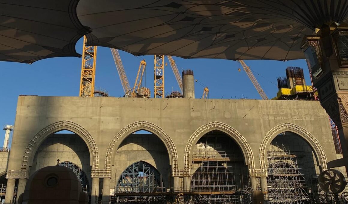 Scaffolding Removed Prophet Mosque Expansion