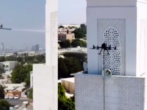 drones clean minarets dubai mosque