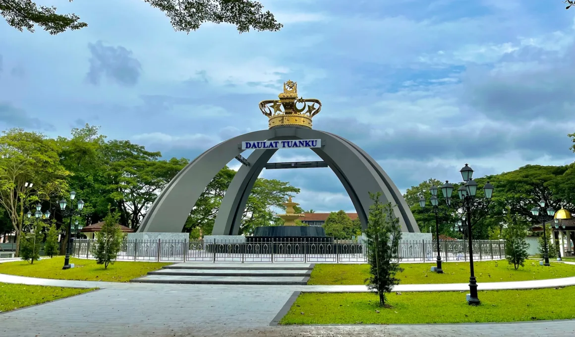 Sultan Johor Crown Royal Arc in Laman Ledang Tangkak