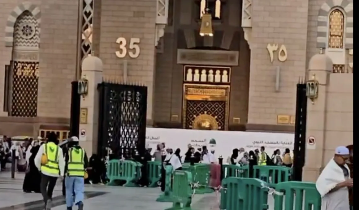 gate 35 prophet's mosque