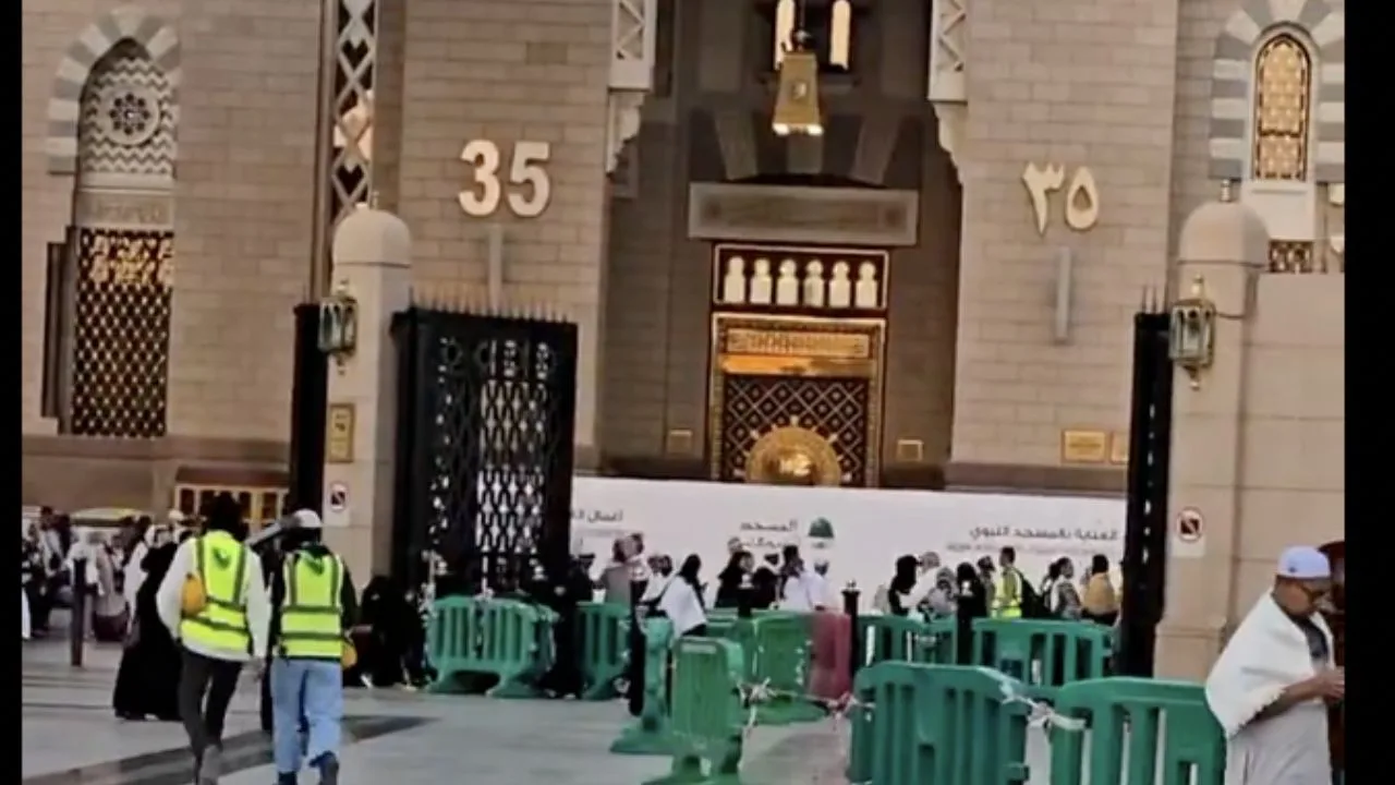 gate 35 prophet's mosque