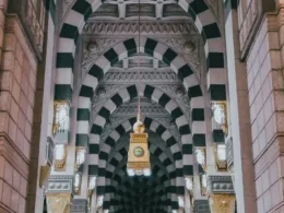 masjid an nabawi architecture lamp ceiling