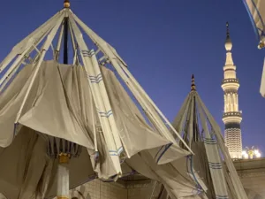 Masjid An Nabawi Umbrella