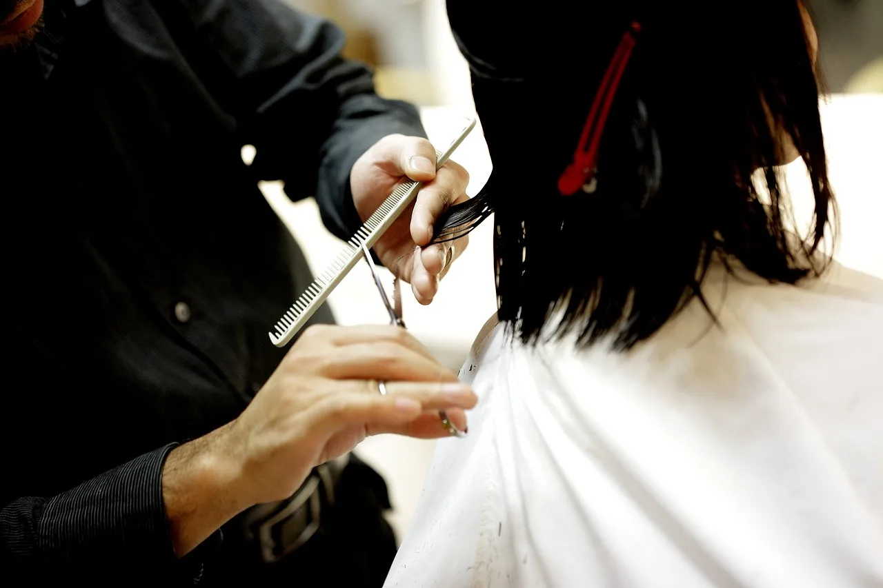 haircut 834280 1280