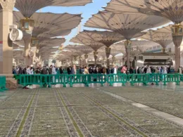 New Carpets Placed in the Courtyards of Al Masjid Al Nabawi