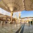 masjid an nabawi courtyard