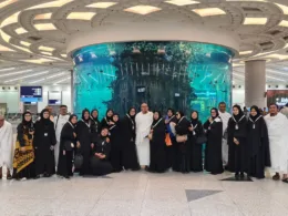 umrah pilgrims at jeddah airport