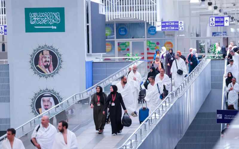 umrah pilgrims at the airport