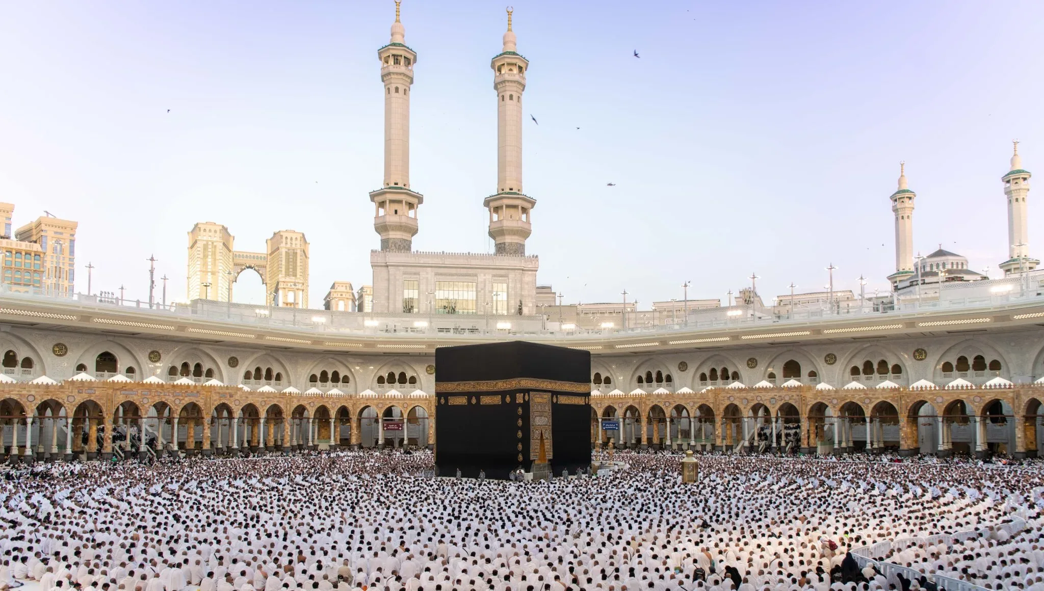 Over 122 Million Visitors Gather at the Two Holy Mosques During Ramadan 2025