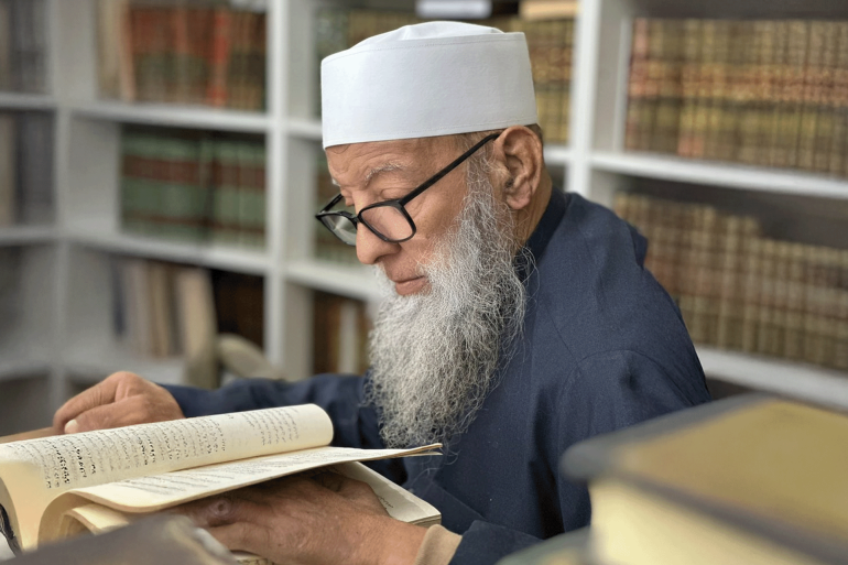 Sheikh Abu Ishaq Al Huwaini