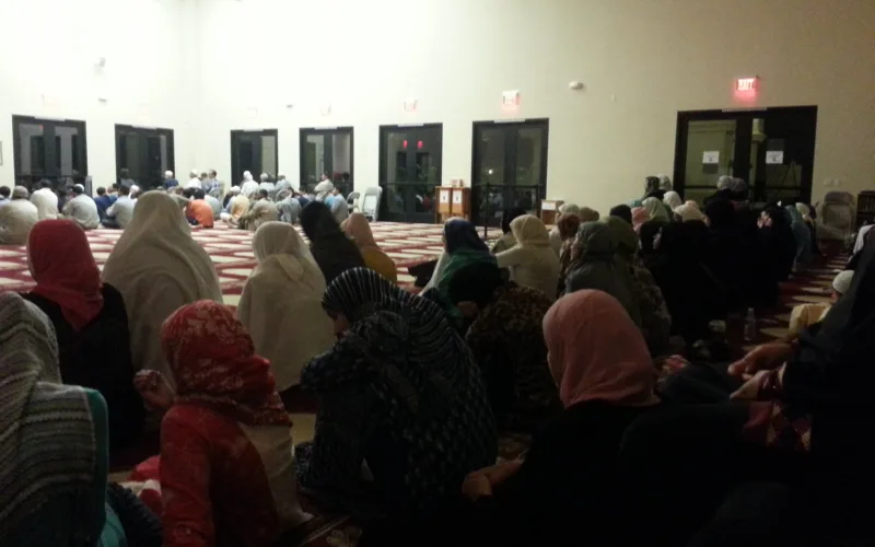 Taraweeh Prayers Mandatory for Women