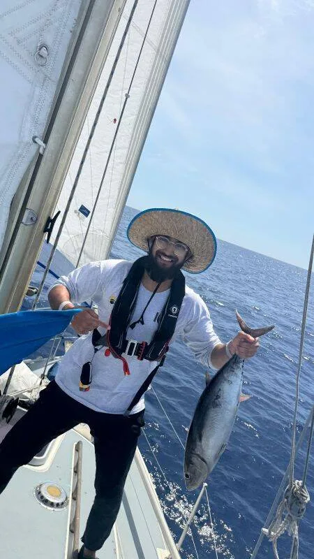 5 British Pilgrims Sail From London to Makkah To Perform Hajj 2025 on 7,400 km Sea Journey 9 British Sailors Hajj 2025 5