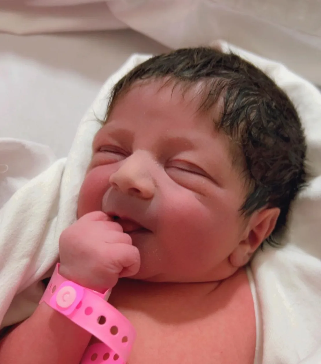 First Hajj 2025 Pilgrim Gives Birth in Madina as Afghan Woman Welcomes Baby Girl 6 afghan kid first baby birth hajj 2025